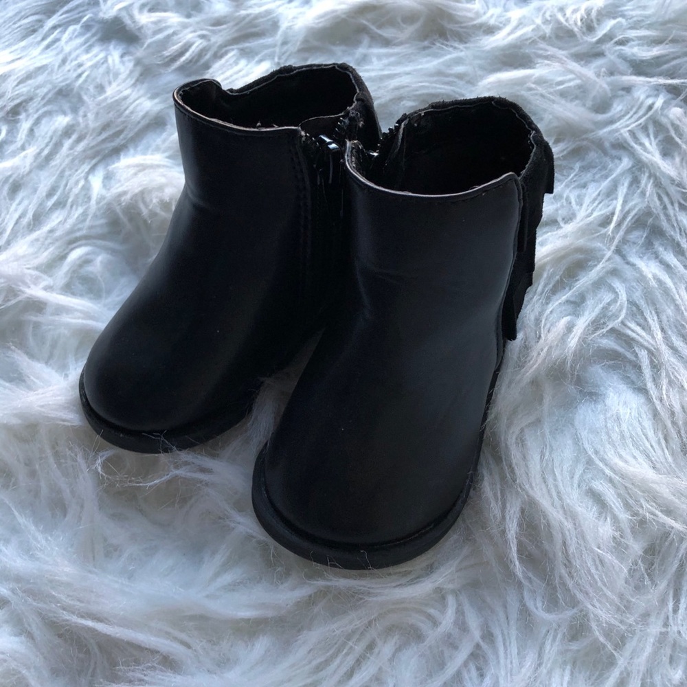 Black booties - Picture 2 of 4